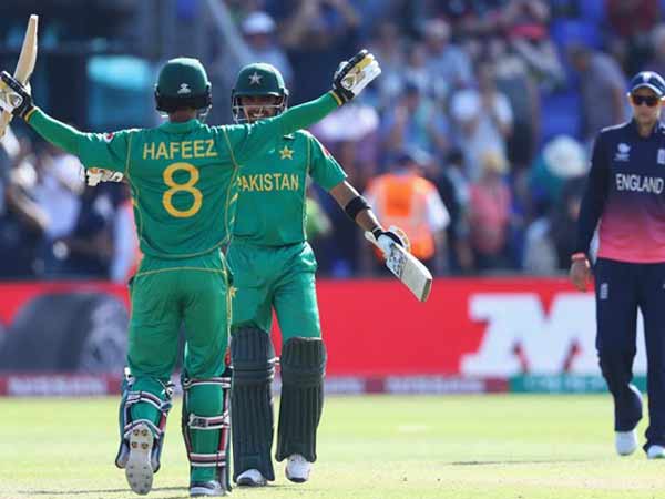 Pakistan stun mighty England to reach Champions Trophy final