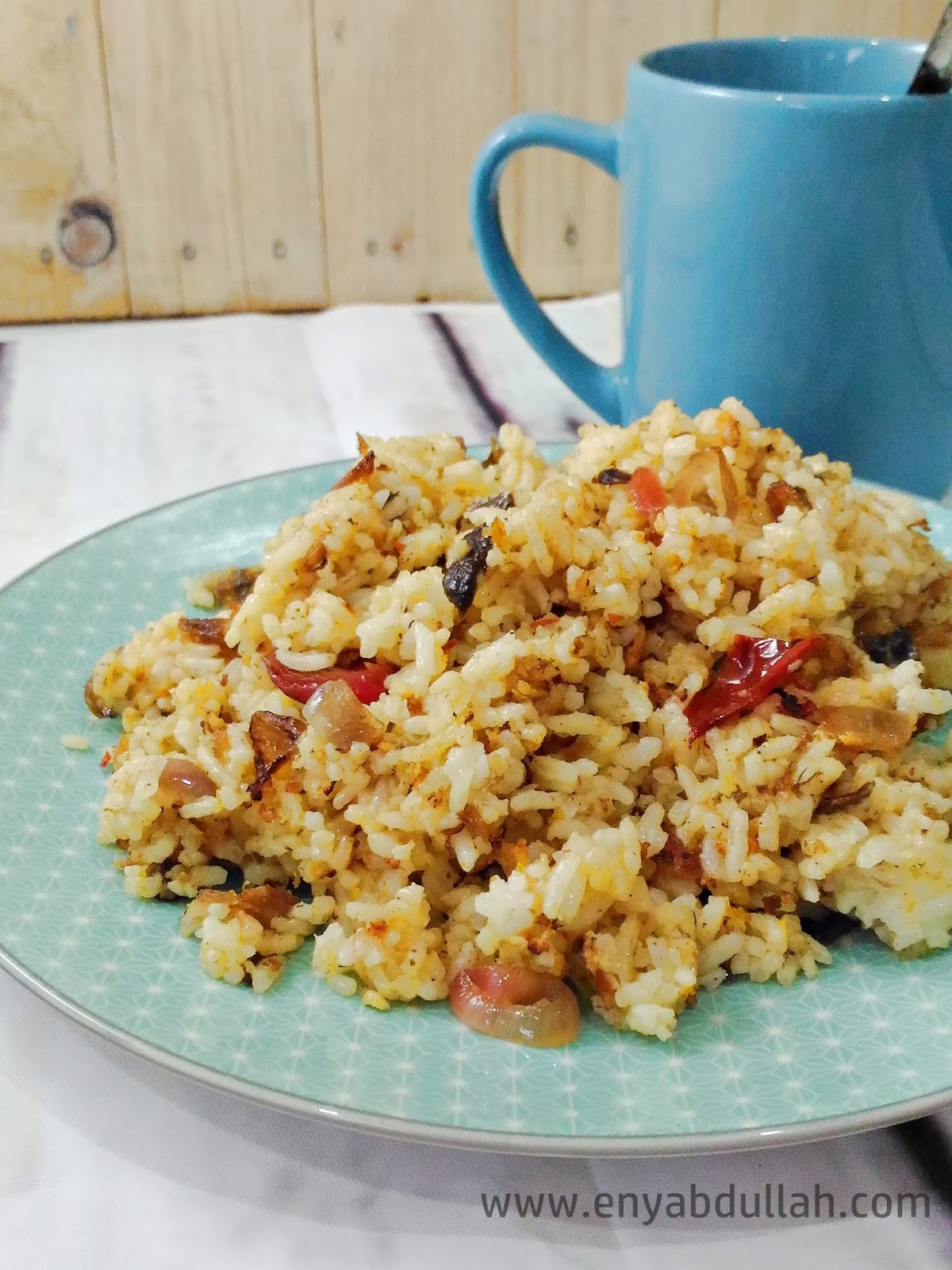 Sepinggan Nasi Goreng Ikan Yang Sedap!