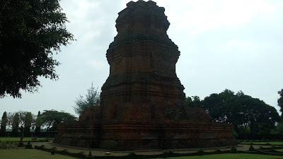 Candi Brahu 