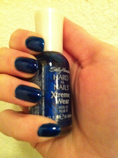 Sally Hansen Blue it