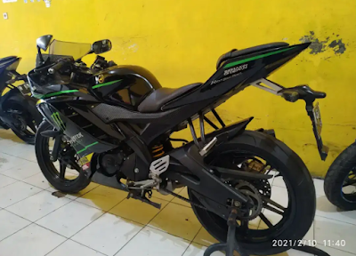 Yamaha R15 V2 Bekas, Tahun 2015