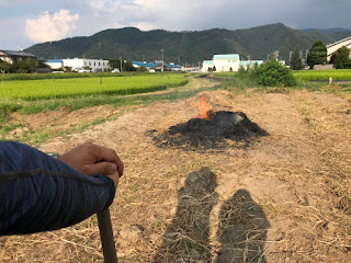 【20190818】焼却処分を見守る二人