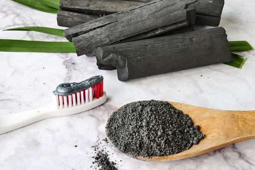 Activated charcoal for tooth whitening