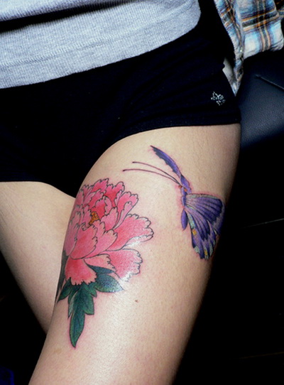 legs flower tattoo design