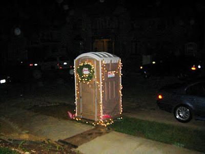 pires décorations de Noël toilettes illuminés