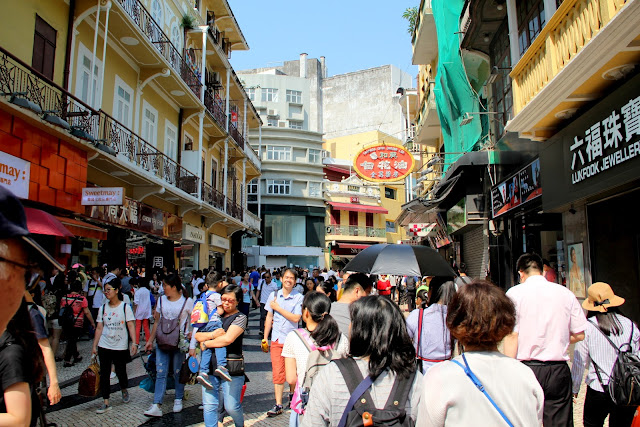 MACAU 澳門景點 大三巴牌坊 議事亭前地 玫瑰堂