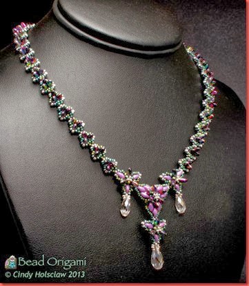 AB crystal triangle-neckless