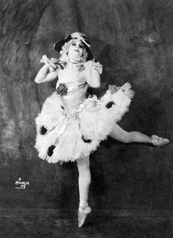 anna pavlova portrait