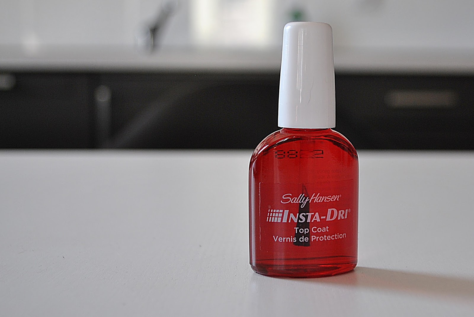 Sally Hansen - Insta Dri top coat