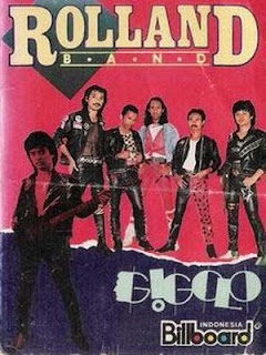  Sementara ini aku upload dua lagu saja dari album Gigolo yang dirilis tahun  Rolland Band Rolland Grup Musik – Gigolo (1989)