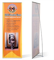 Banner Stand1