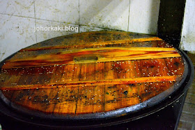 Shengjianbao-Shanghai-Street-Food-Pan-Fried-Dumplings-生煎包