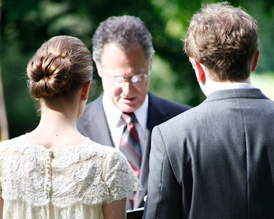 How romantic is this vintage wedding dress The bride looks beautiful 