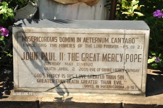 DivineMercyMarilao041-2012-04-8-00-24-2012-04-8-00-24.jpg