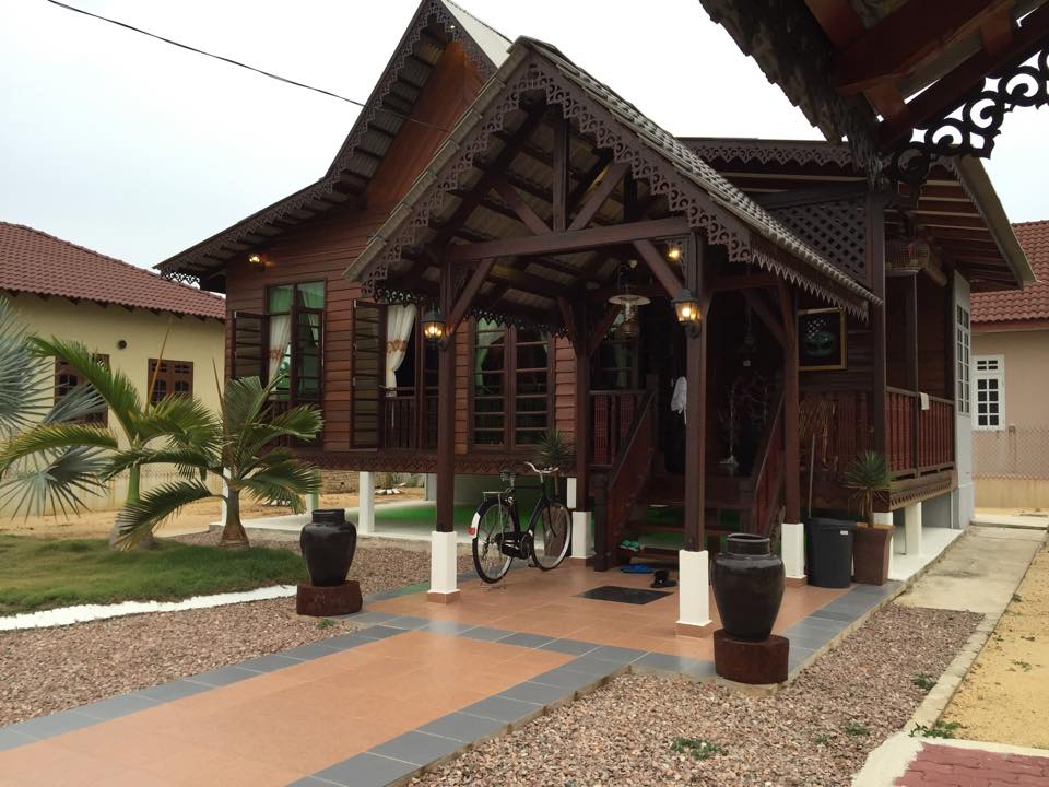 Beautifully Carved Terengganu Wooden Home