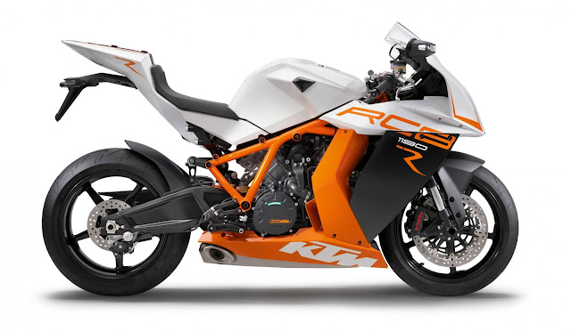 Foto Motor KTM 1190 RC8 R 2015 (Pasar Eropa)