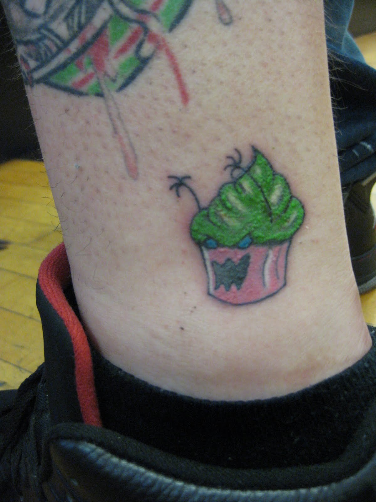 cupcake tattoo