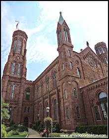 El Castillo Smithsonian en el National Mall de Washington D.C. 