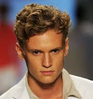 Guidelines and Suggestions for Curly Hair Styles in Men
