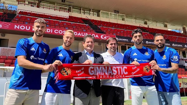 Antoñín Cortés - Nàstic -: "Son cosas del pasado y no se puede estar recondando"