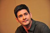 Mahesh Babu stylish photos-thumbnail-4