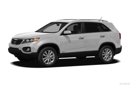  on In Kia S Lineup The Kia Sorento Sits Above The Compact Sportage