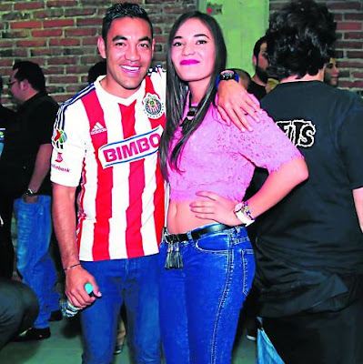 La nueva novia de Marco Fabián es jugadora de Futbol Americano