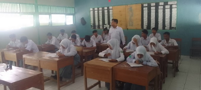 Asesmen Madrasah dan Asesmen Tengah Semester di MA Ma'arif Randublatung Hari Pertama Berjalan Lancar 