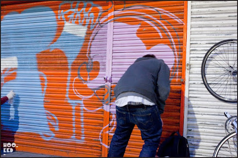 Street Artist Mr Penfold- 45RPM - Malarky & Billy hit East London