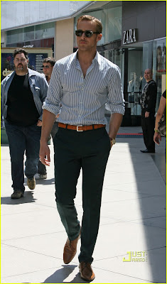 Ryan Gosling Hot Photo