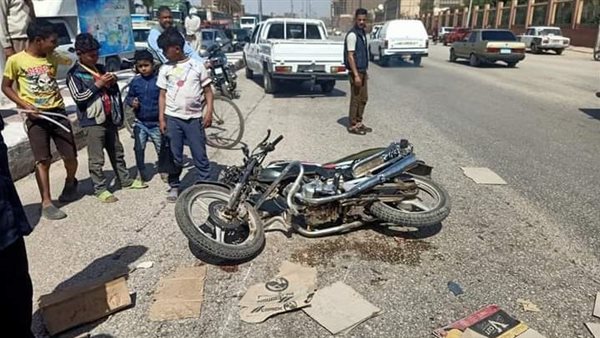 مصرع شخص في حادث تصادم «ميكروباص» و «موتوسيكل» بقرية الصوامعة شرق بسوهاج