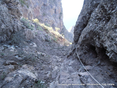 Acceso al Paso de la Piedra en Faneque