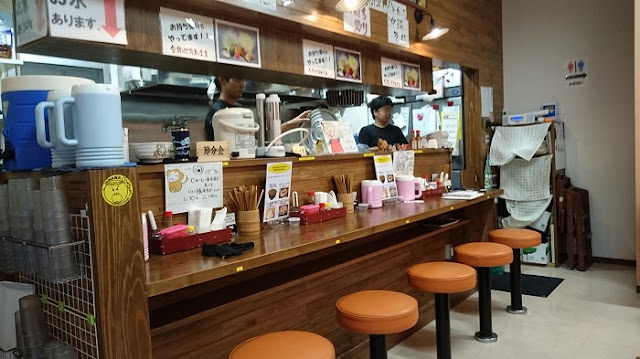 けんぱーのすばやー宜野湾店の店内の写真