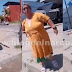 Mujer quería agredir a trabajadores de la CFE con un machete en Cárdenas, Tabasco, se cae, se lastima y se hace la victima