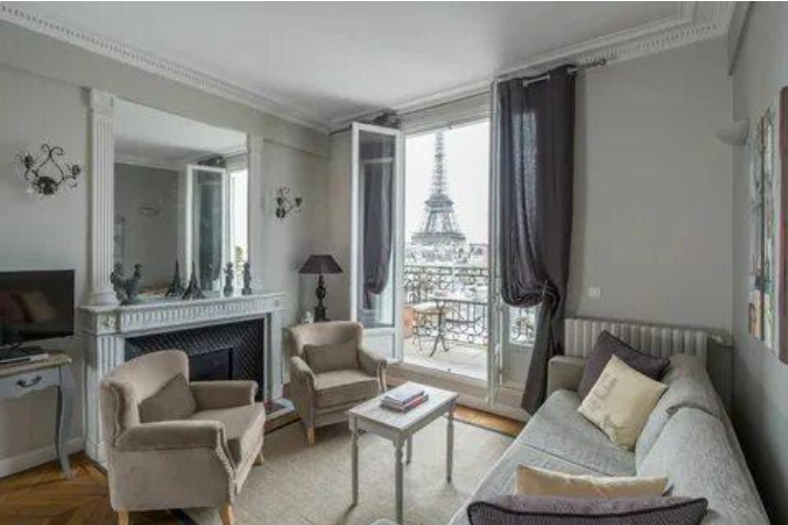 Apartment Hunting in Paris: Insider Strategies to Secure Your Ideal Furnished Home