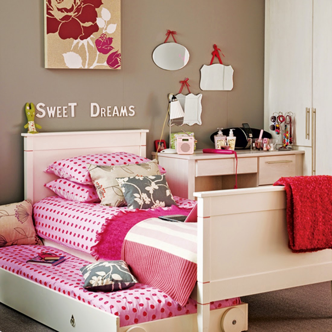 Girl Bedroom Idea