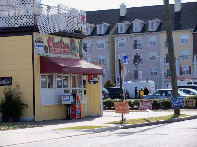 Charlie's Cafe in Norfolk, Va. - Killer Omeletes