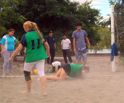 Beach Voley, en el Centro Recreativo Kumelkayen.