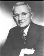 Dale Carnegie | American writer | Biography In English |