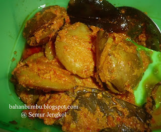 Resep Bumbu Semur Jengkol Santan Pedas