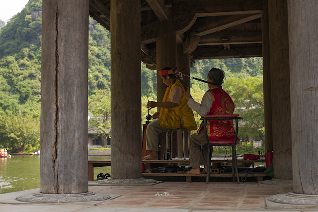 Du lịch tràng An, Ninh Bình 2018