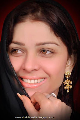 Sanam Abbasi