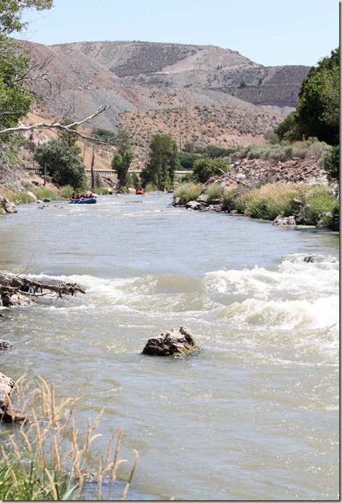 white water rafting landsc