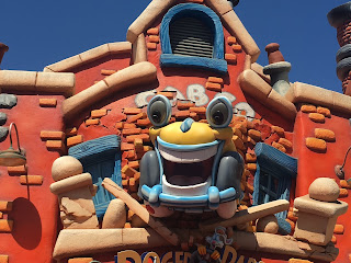 Benny the Cab Roger Rabbit's Car Toon Spin Sign Disneyland