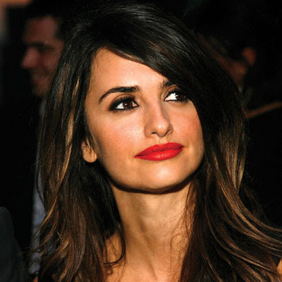 Penelope Cruz Bright Red Lipstick