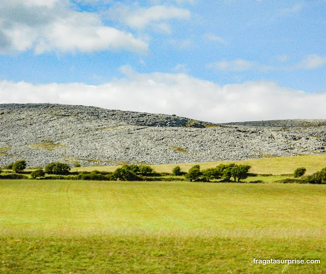 Paisagem do Burren na Irlanda