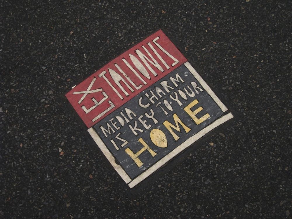 toynbee-tiles-4 toynbee-tiles-4