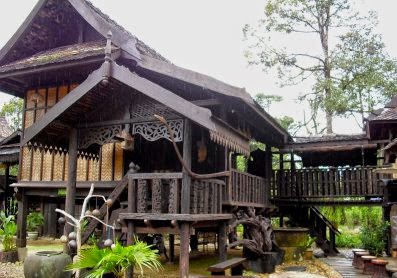 Seni Bina Rumah Melayu Tradisional - Pemandangan 