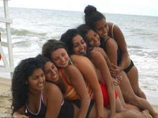 hot srilankan girls photos