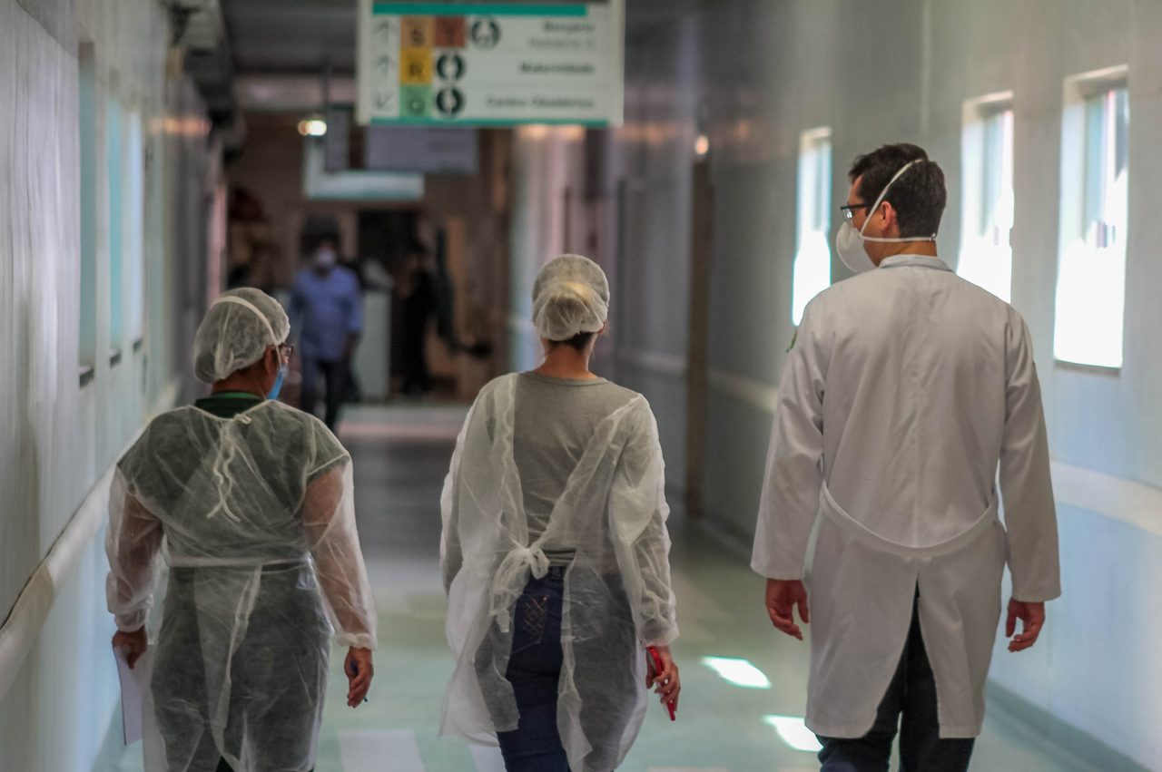  Cláudia de Jesus reforça convocação de assistentes sociais para a Sesau